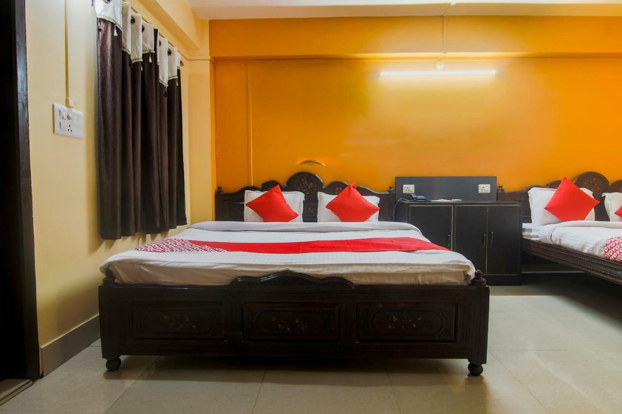 Oyo Dayal Residency Tezpur Exterior foto